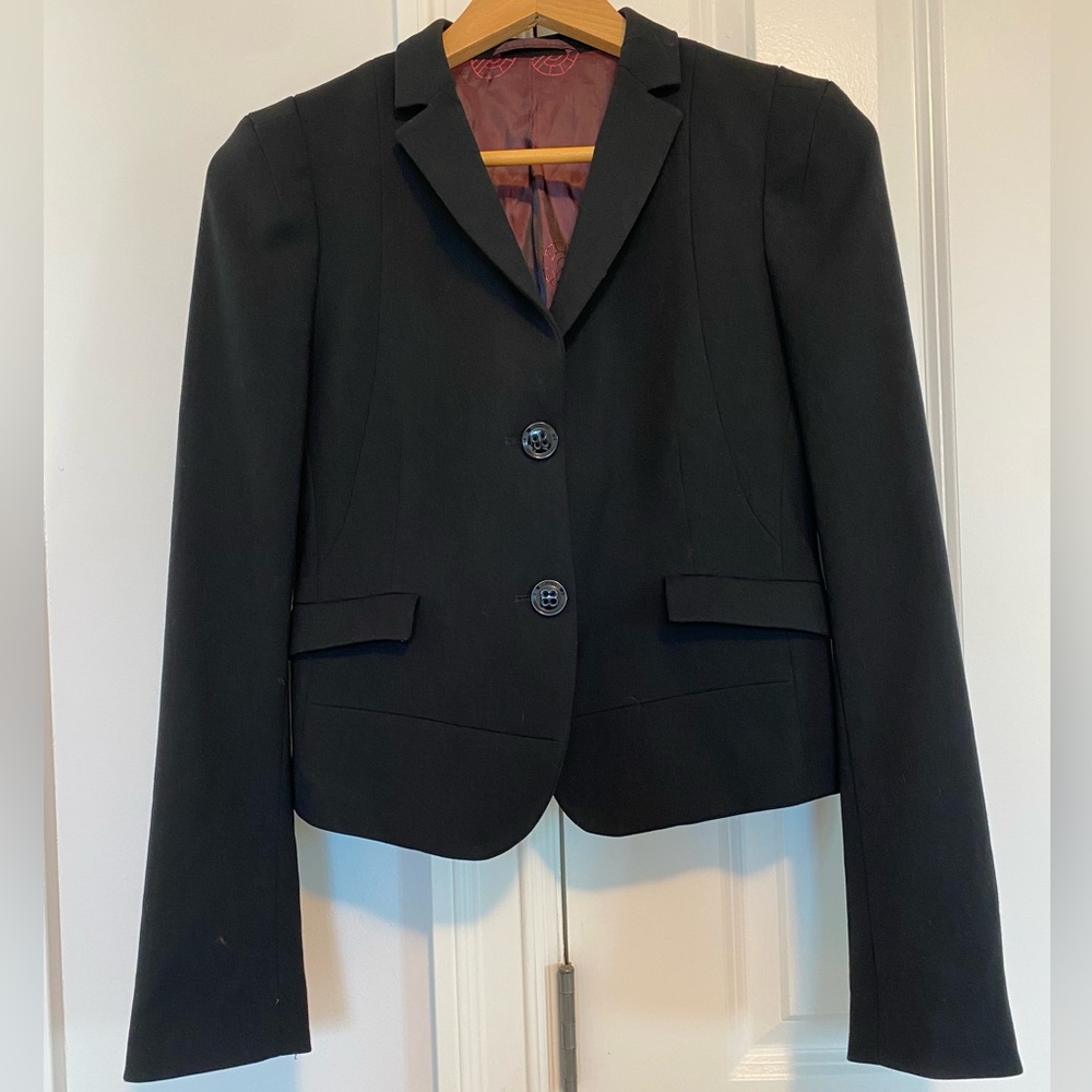 Louis Feraud Women’s Black Blazer